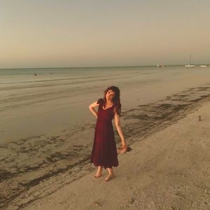 Flowy Maroon Illa Illa Dress